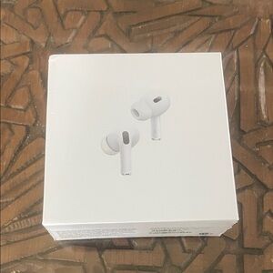 Apple AirPods Pro in White